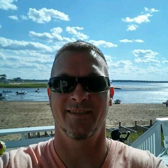 Meet your Posher, Jeremy - Picture 1 of 1